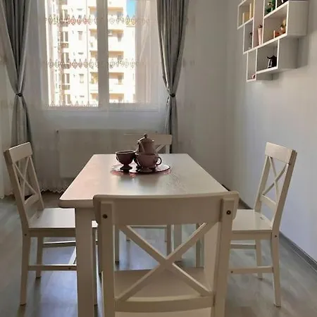 Apartament In *